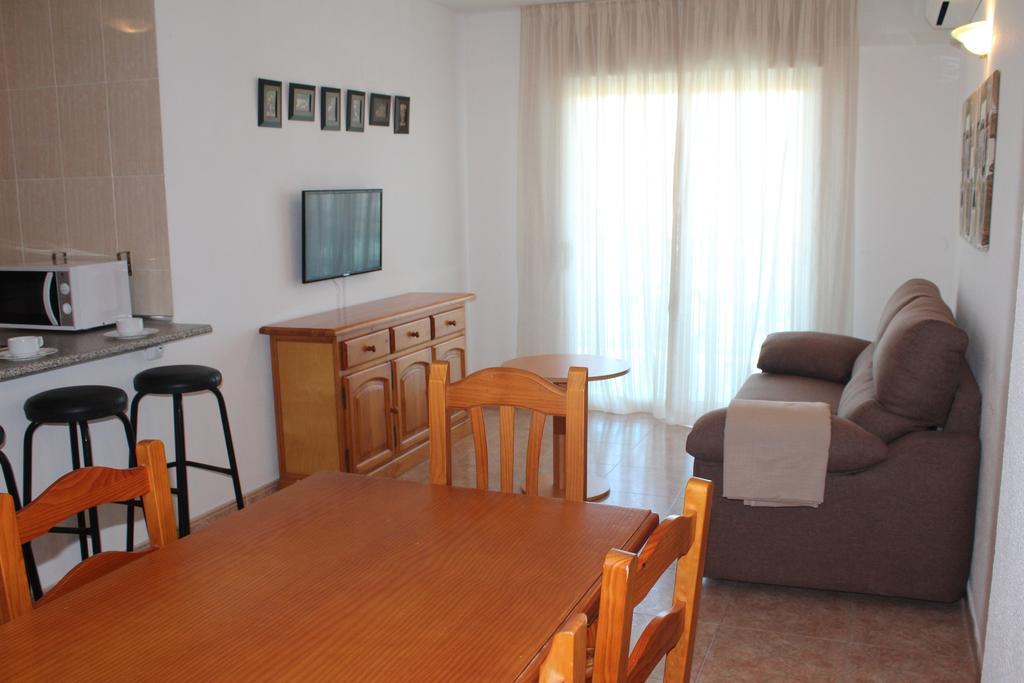 Los Juncos De Pineda Park Salou Exterior photo