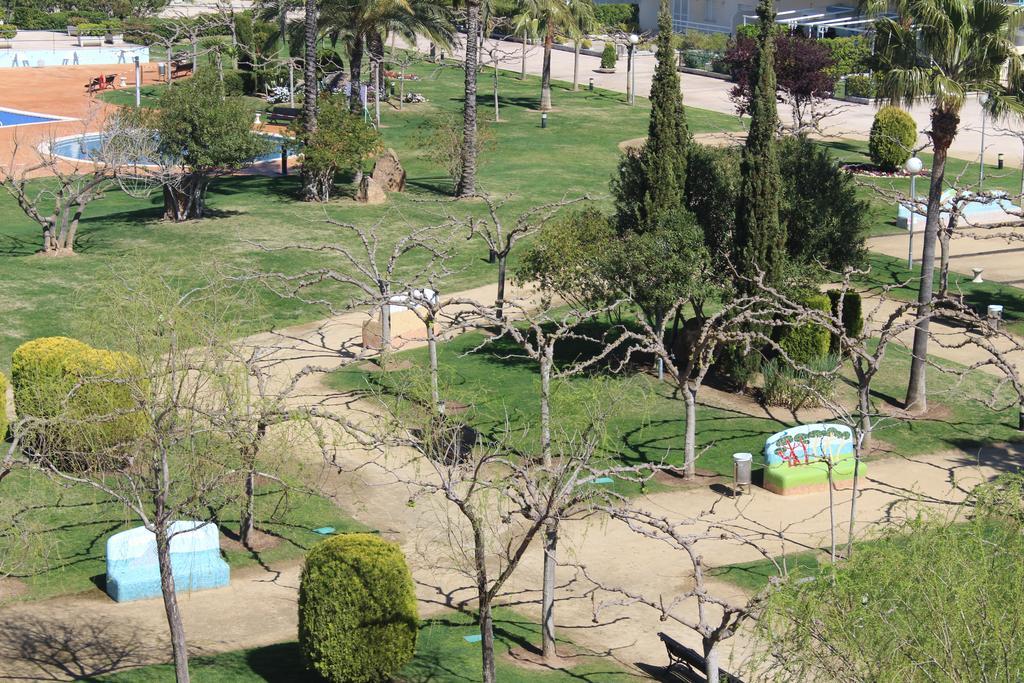 Los Juncos De Pineda Park Salou Exterior photo