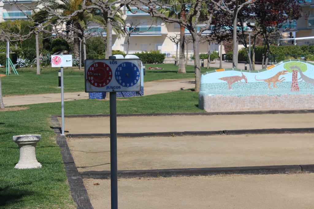 Los Juncos De Pineda Park Salou Exterior photo